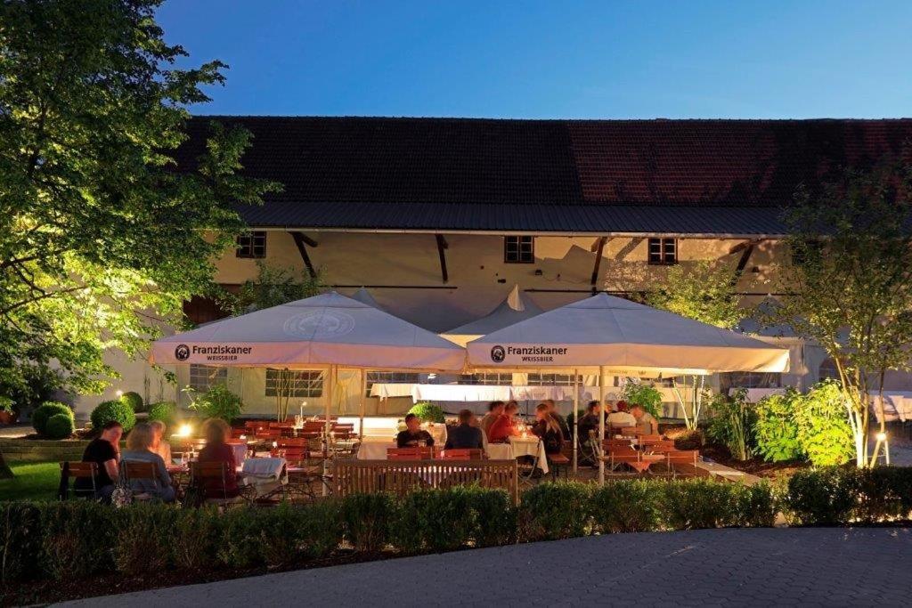 Gasthaus Hotel Ostermeier Attenkirchen Buitenkant foto