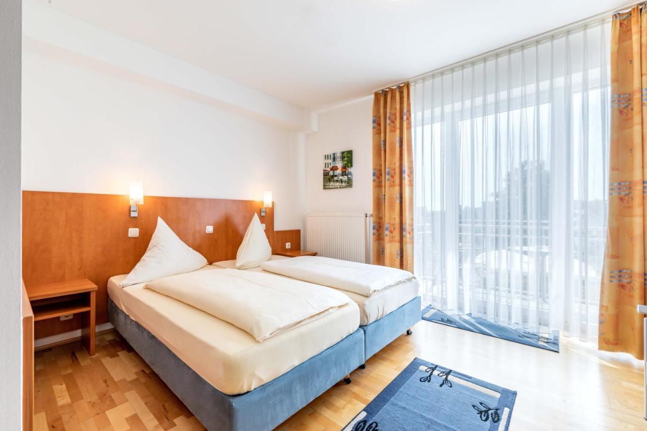 Gasthaus Hotel Ostermeier Attenkirchen Buitenkant foto